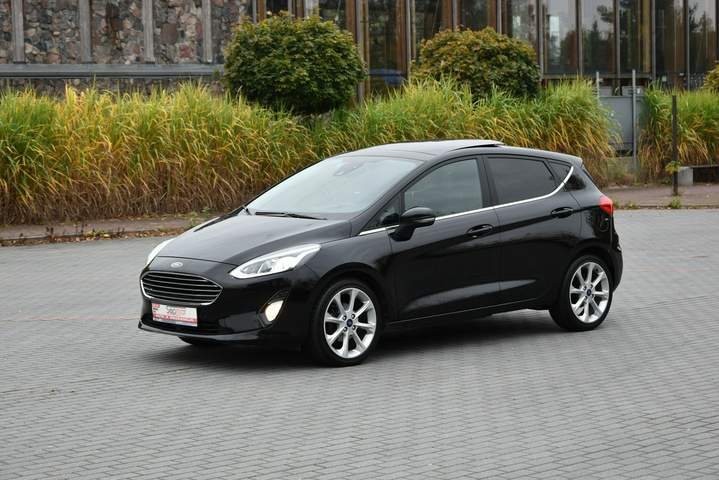 Ford Fiesta Mk6 facelifting 2017 — zdjęcie 20