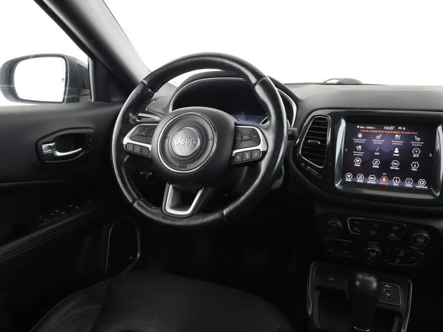 Jeep Compass II 2021 — zdjęcie 16