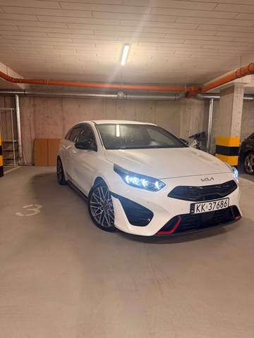 Kia Proceed I facelifting 2022 — zdjęcie 16