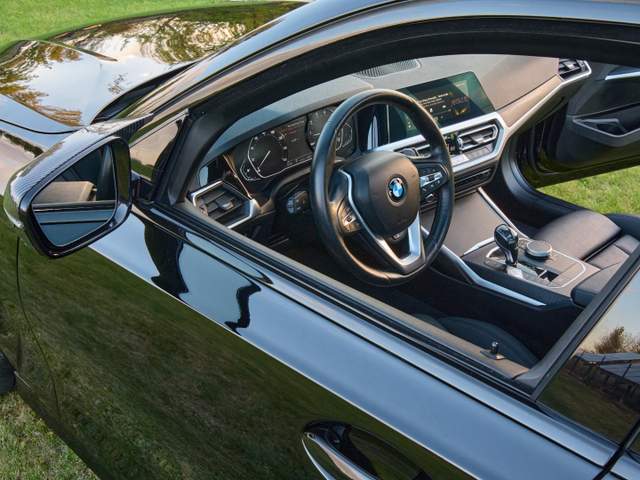 BMW 3 serii VII (G2x) 2021 — zdjęcie 13