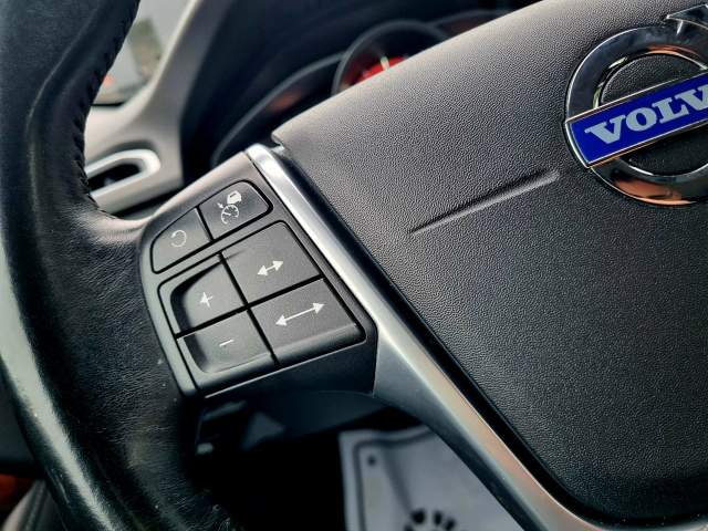 Volvo S80 II facelifting 2 2015 — zdjęcie 18