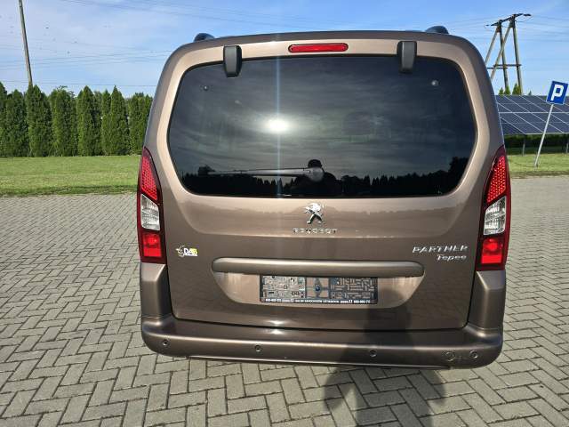 Peugeot Partner II facelifting 2012 — zdjęcie 10