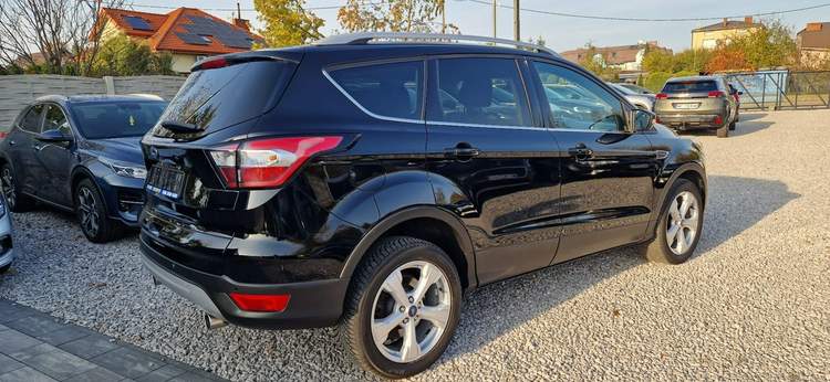 Ford Kuga II facelifting 2017 — zdjęcie 14