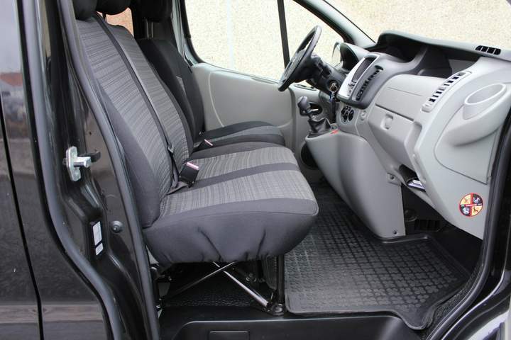 Nissan Primastar I facelifting 2012 — zdjęcie 10