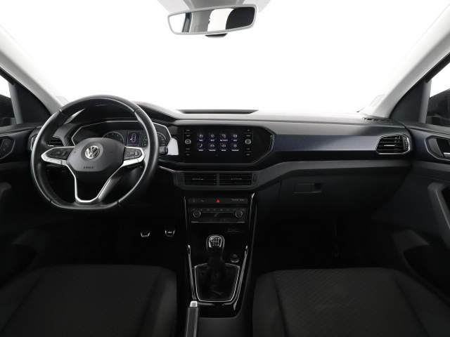 Volkswagen T-Cross I 2020 — zdjęcie 15