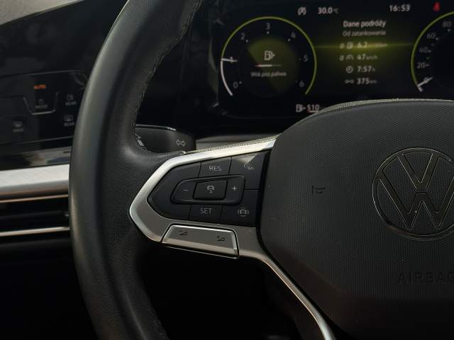 Volkswagen Golf VIII 2023 — zdjęcie 16