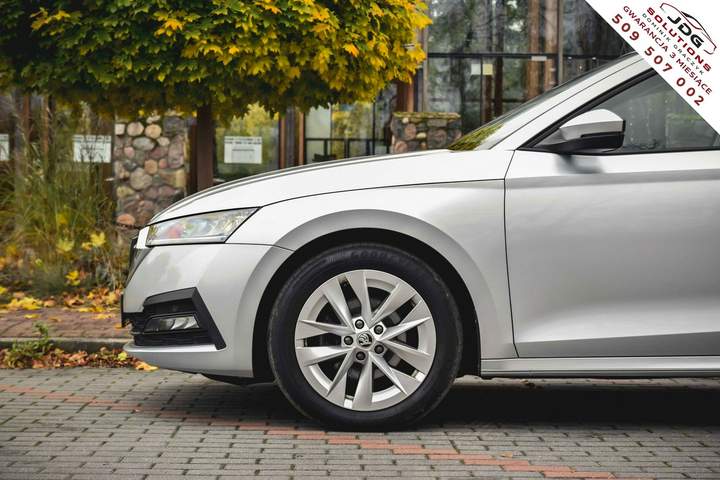 Skoda Octavia III (A7) facelifting 2022 — zdjęcie 8