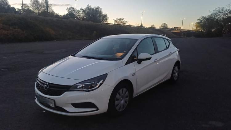 Opel Astra K 2017 — zdjęcie 2