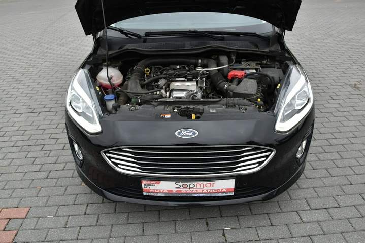 Ford Fiesta Mk6 facelifting 2017 — zdjęcie 34