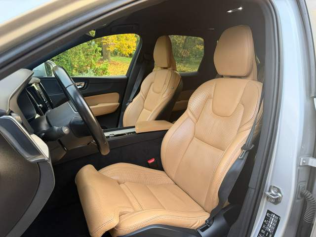 Volvo XC60 II 2020 — zdjęcie 7