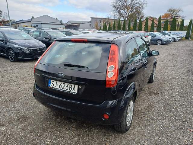 Ford Fiesta Mk6 2008 — zdjęcie 7