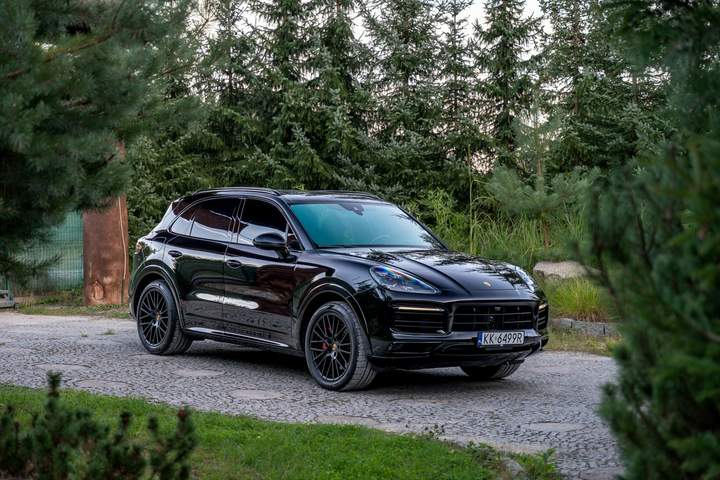 Porsche Cayenne III 2022 — zdjęcie 23