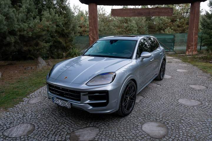 Porsche Cayenne III facelifting 2024 — zdjęcie 3