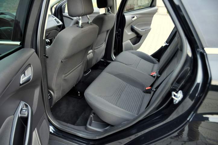 Ford Focus III facelifting 2015 — zdjęcie 20