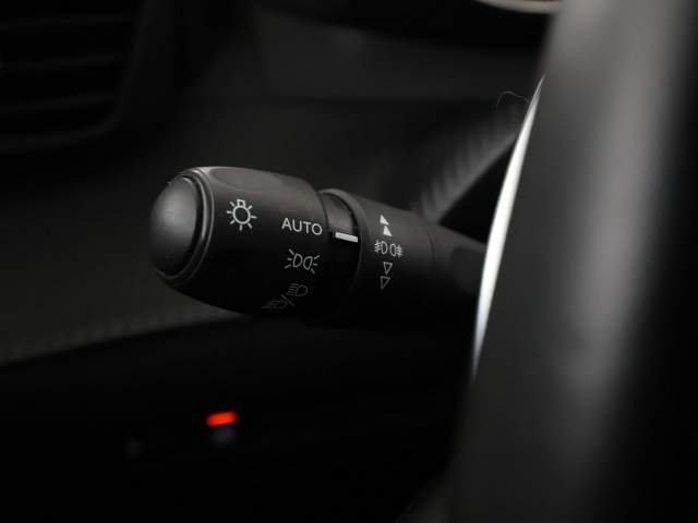 Peugeot 2008 II 2021 — zdjęcie 36