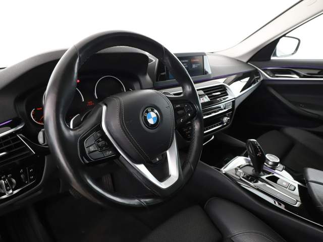 BMW 5 serii VII (G30/G31) 2019 — zdjęcie 14