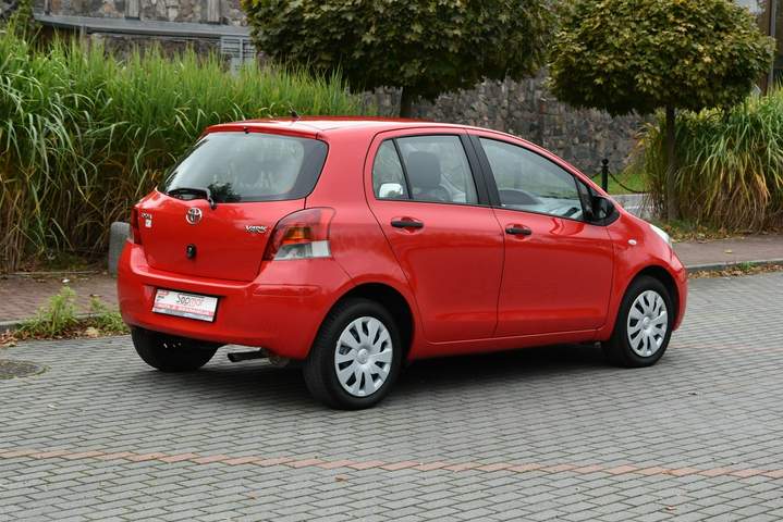 Toyota Yaris II facelifting 2009 — zdjęcie 5
