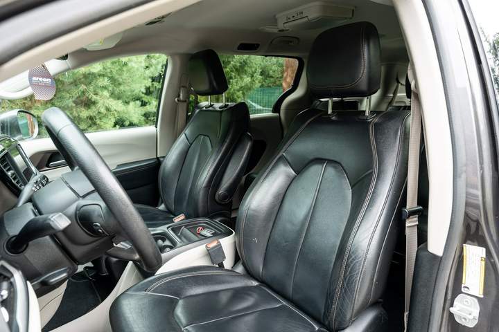 Chrysler Pacifica RU 2019 — zdjęcie 37
