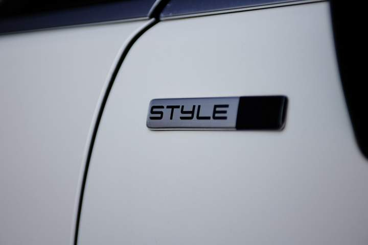 Peugeot 5008 I facelifting 2014 — zdjęcie 34