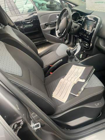 Renault Clio IV 2013 — zdjęcie 15