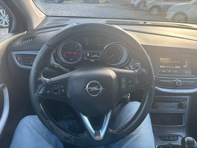 Opel Astra K 2019 — zdjęcie 22