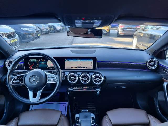 Mercedes-Benz A-Klasa IV (W177) 2018 — zdjęcie 16
