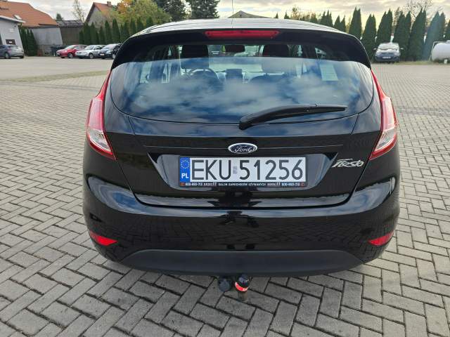 Ford Fiesta Mk6 facelifting 2015 — zdjęcie 10