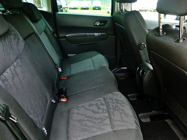 Peugeot 3008 I 2011 — zdjęcie 23