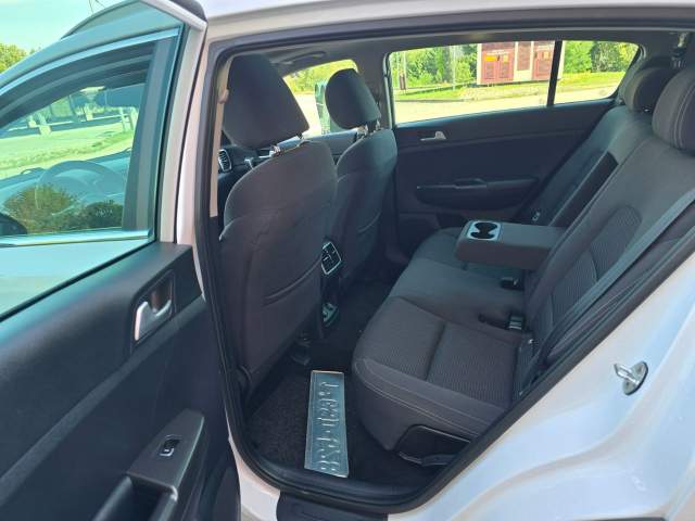Kia Sportage IV 2016 — zdjęcie 27