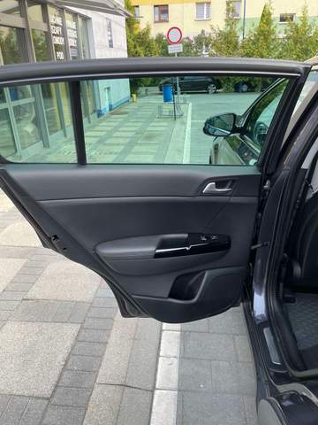 Kia Sportage IV 2017 — zdjęcie 12