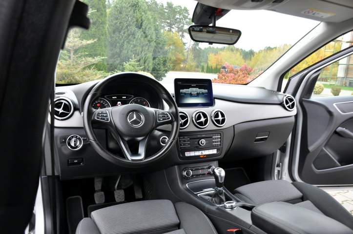 Mercedes-Benz B-Klasa II (W246) facelifting 2016 — zdjęcie 29