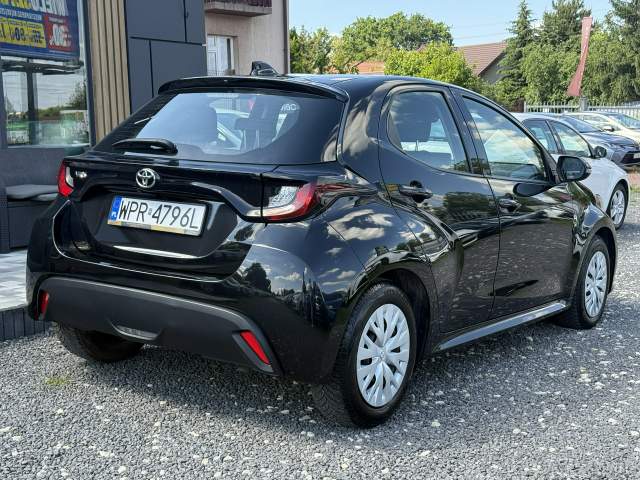 Toyota Yaris IV 2022 — zdjęcie 10
