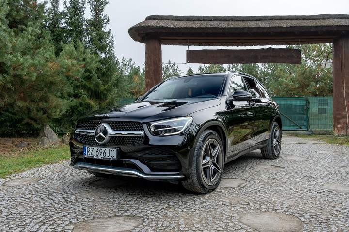 Mercedes-Benz GLC I (X253) facelifting 2020 — zdjęcie 12
