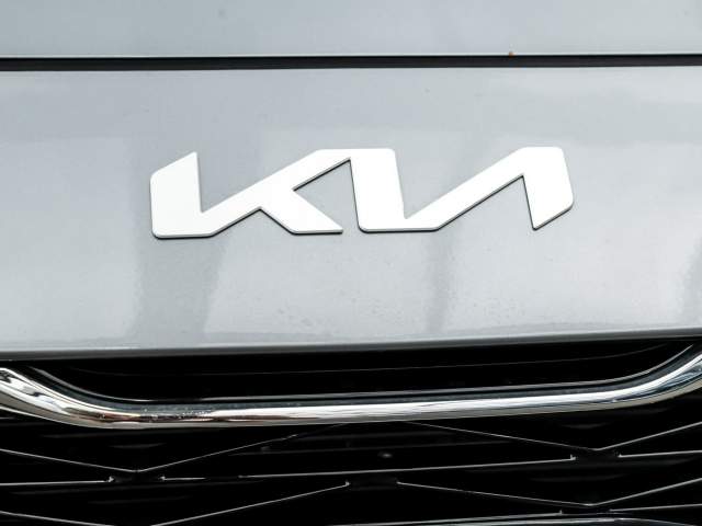 Kia Ceed III facelifting 2024 — zdjęcie 11