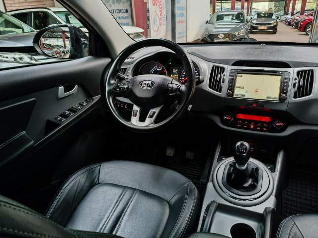Kia Sportage III facelifting 2015 — zdjęcie 16