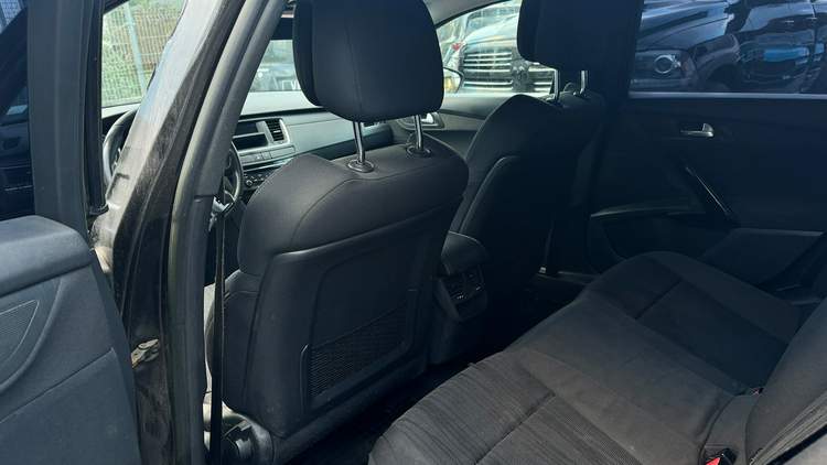 Peugeot 508 I 2012 — zdjęcie 10