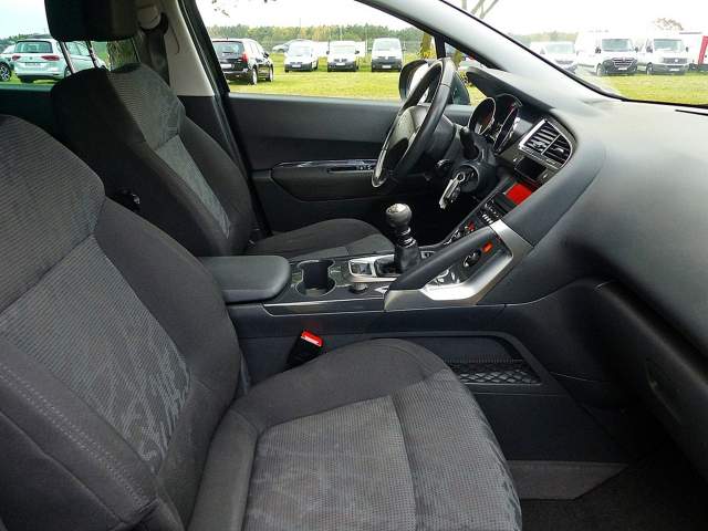 Peugeot 3008 I 2011 — zdjęcie 25