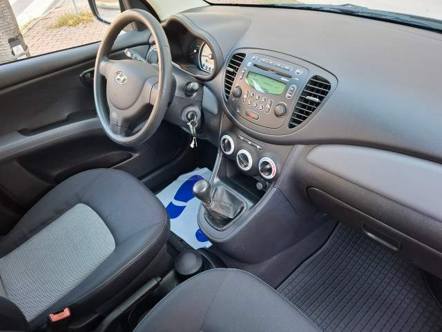 Hyundai i10 I 2010 — zdjęcie 16