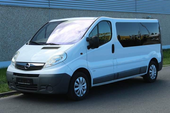 Opel Vivaro A facelifting 2012 — zdjęcie 1