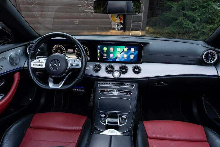 Mercedes-Benz E-Klasa V (W213, S213, C238) 2018 — zdjęcie 40
