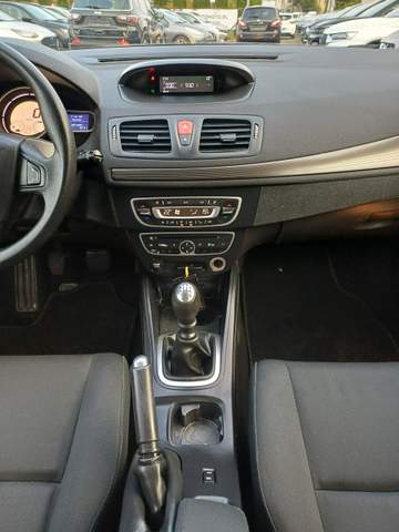 Renault Megane III 2011 — zdjęcie 24