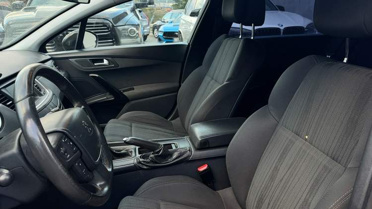 Peugeot 508 I 2012 — zdjęcie 22