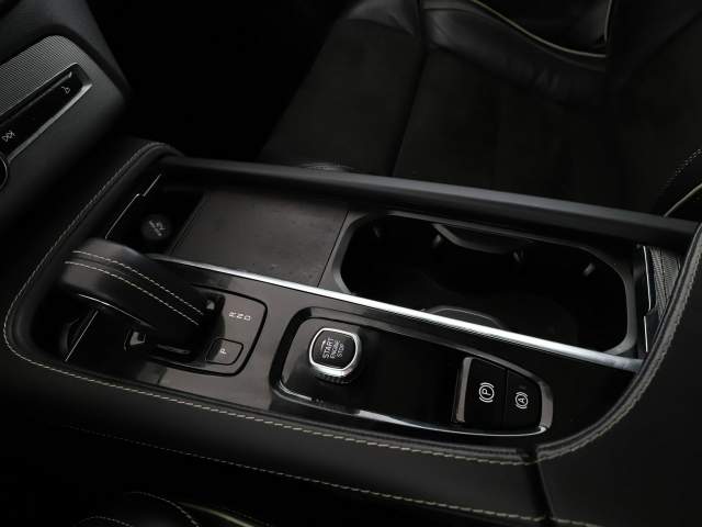 Volvo XC90 II facelifting 1 2021 — zdjęcie 29