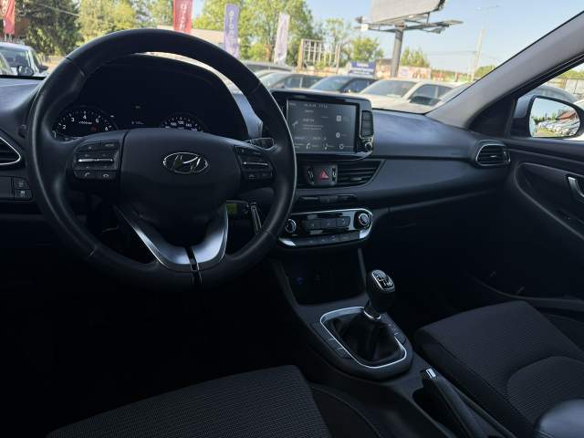 Hyundai i30 III facelifting 2 2022 — zdjęcie 14