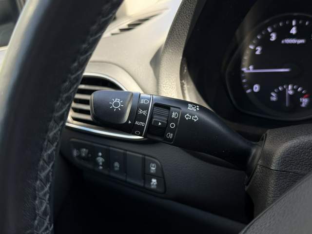 Hyundai i30 III facelifting 2 2022 — zdjęcie 19