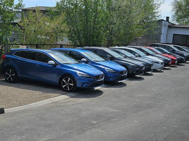 Volvo V40 II 2013 — zdjęcie 34
