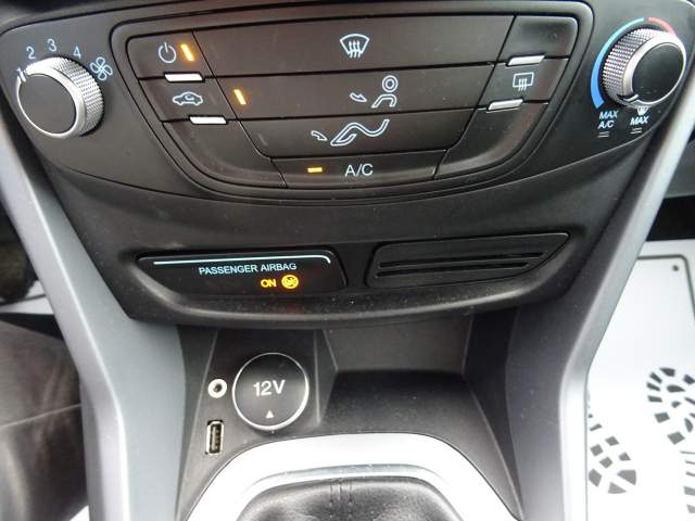 Ford B-MAX 2014 — zdjęcie 11