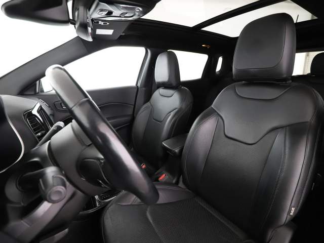 Jeep Compass II 2021 — zdjęcie 13