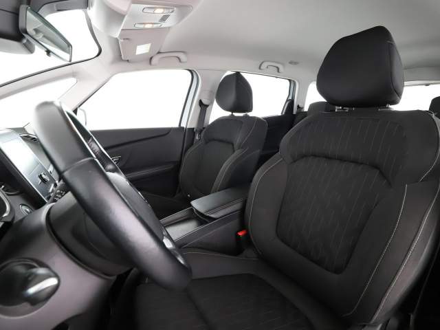 Renault Scenic IV 2019 — zdjęcie 13