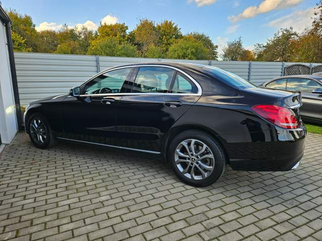 Mercedes-Benz C-Klasa IV (W205) facelifting 2018 — zdjęcie 13